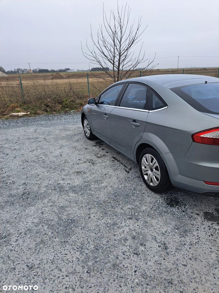 Ford Mondeo 2.0 TDCi Titanium - 1