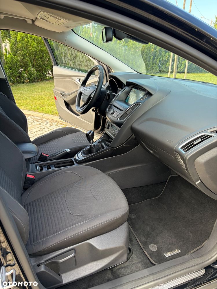 Ford Focus 1.0 EcoBoost Start-Stopp-System TITANIUM STYLE - 22