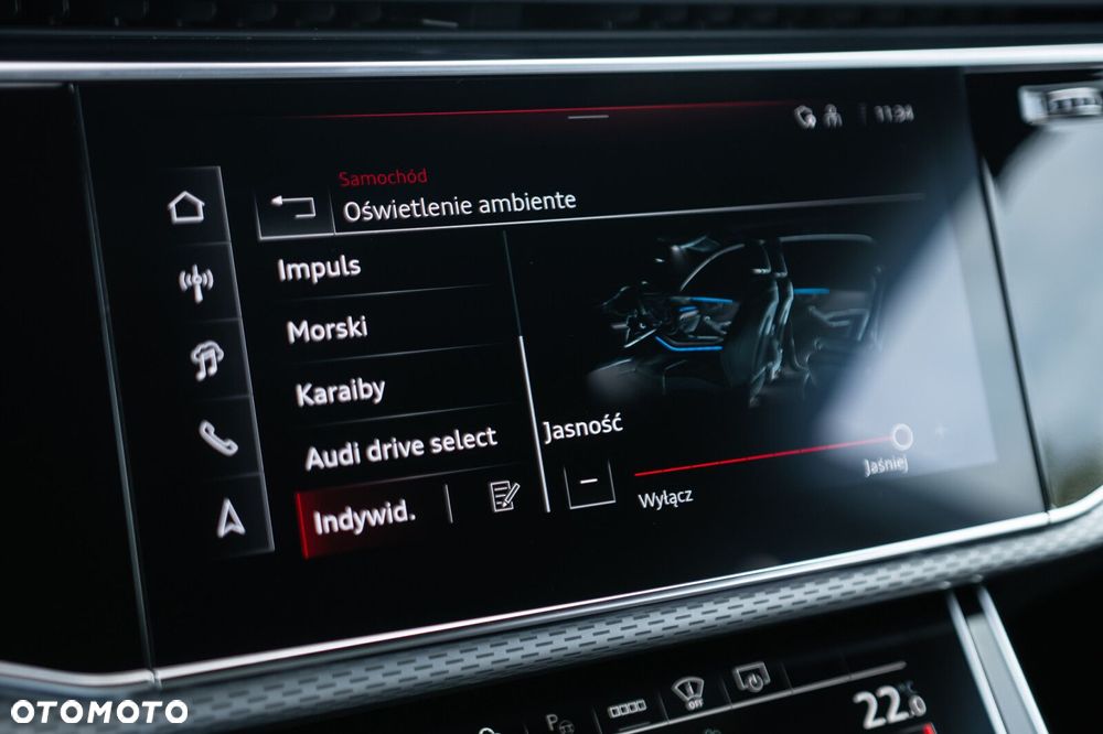 Audi Q8 - 30