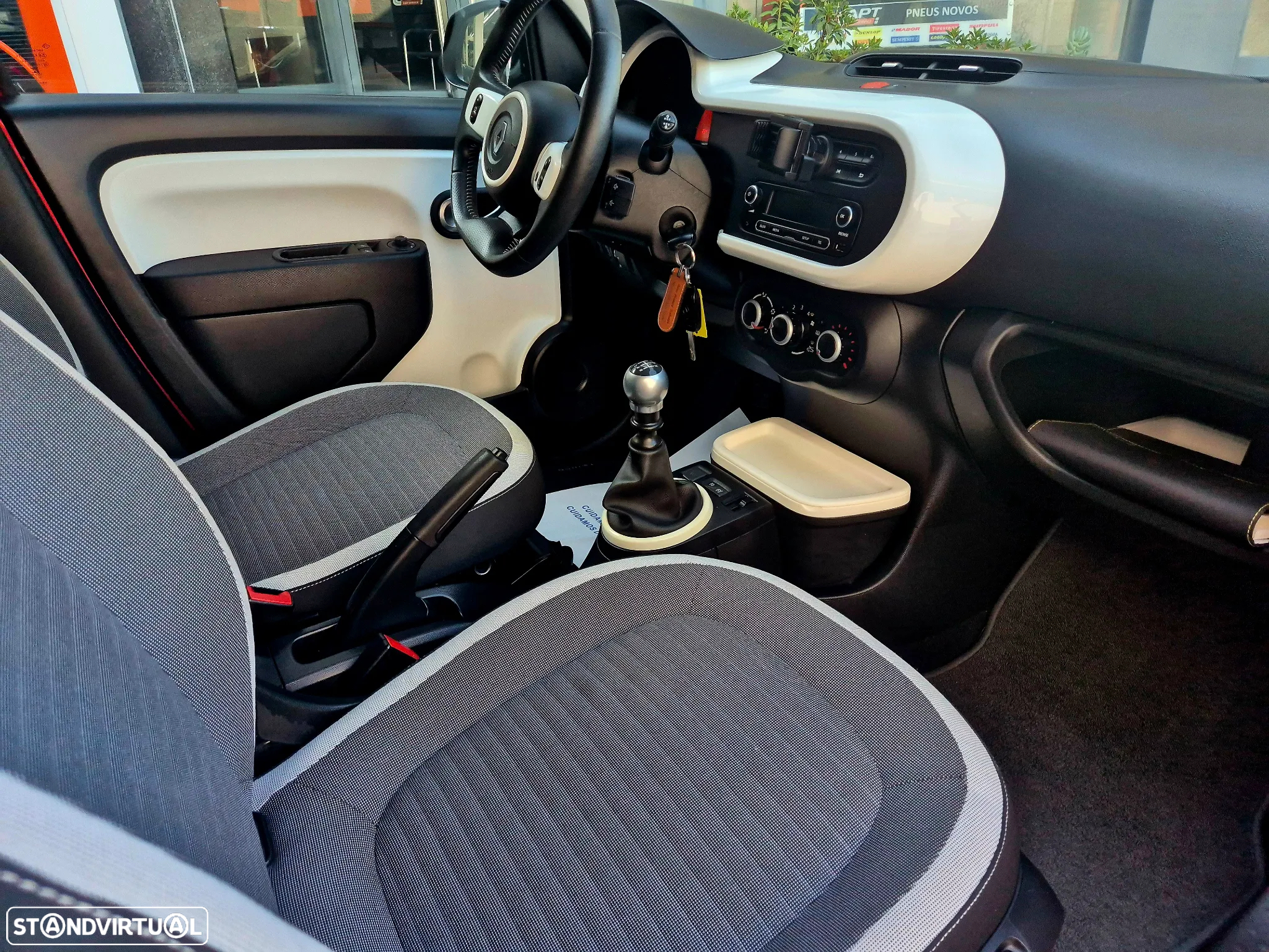 Renault Twingo 0.9 TCe Sport - 40