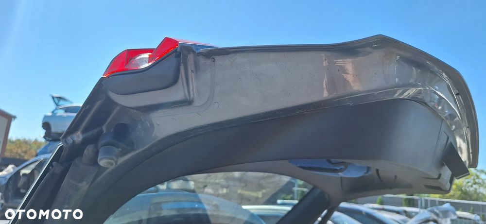Opel Insignia B Kombi 17- Klapa Bagażnika Tył Tylna Kod Lakieru Z10B - 17