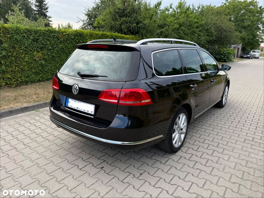 Volkswagen Passat 2.0 TDI DPF Highline - 5