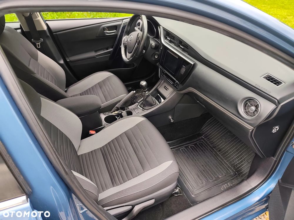 Toyota Auris 1.6 Active - 29