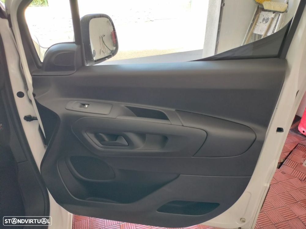 Peugeot Partner 1.5 BlueHDI L1 Pro 3 Lugares - 10