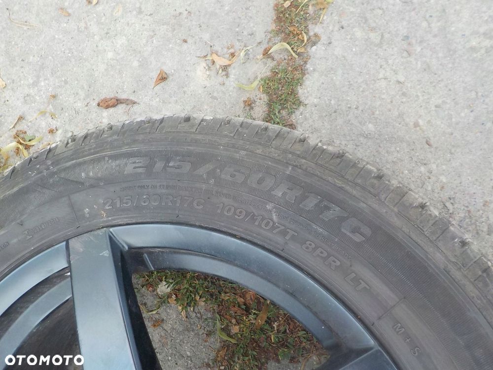 RENAULT TRAFIC III FELGI ALUMINIOWE OPONY R17 5x114.3 - 4