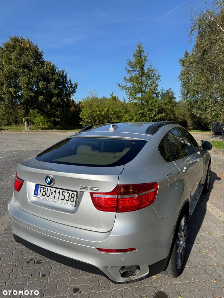 BMW X6 - 12