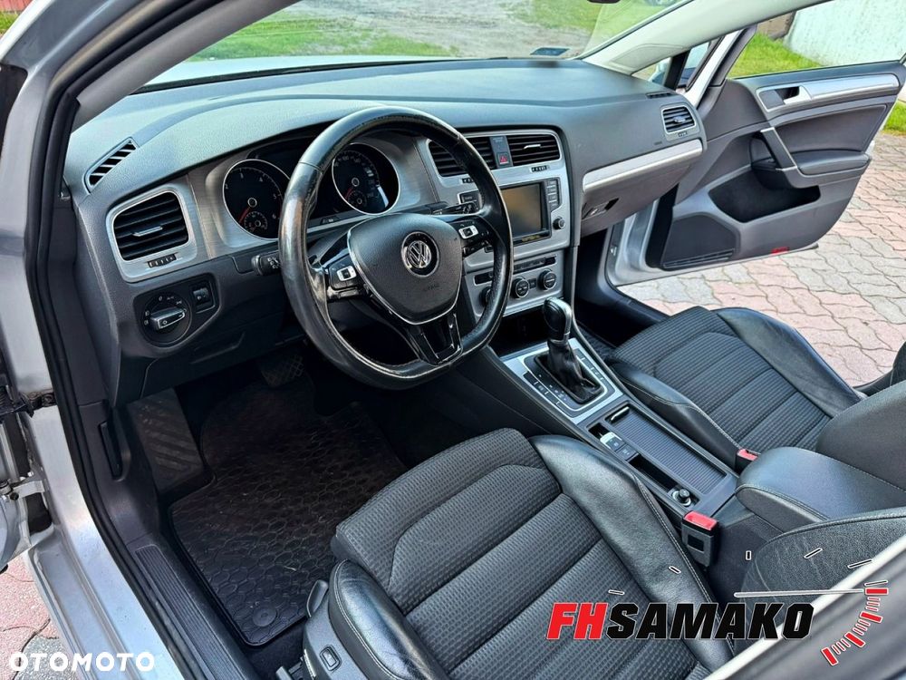 Volkswagen Golf 2.0 TDI (BlueMotion Technology) DSG Highline - 33