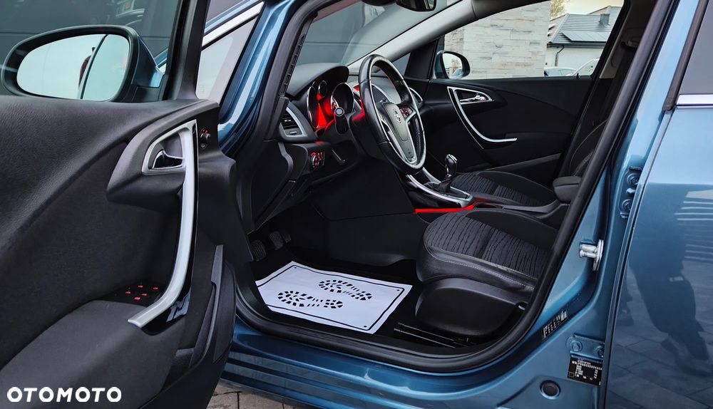 Opel Astra 1.4 Turbo ENERGY - 14