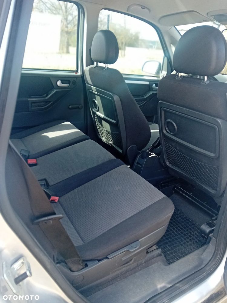 Opel Meriva 1.6 16V Cosmo - 4