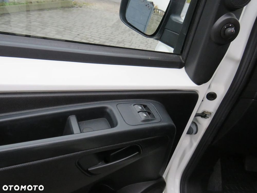 Fiat Qubo 1.3 Multijet 16V DPF Start&Stop Dualogic Dynamic - 28