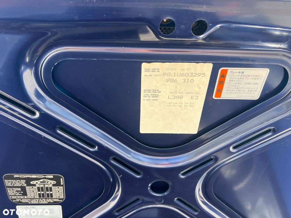 Porsche Boxster - 16