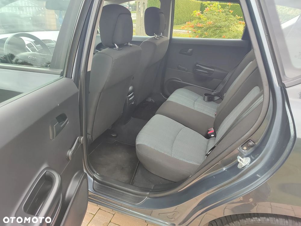 Kia Ceed 1.4 Comfort + - 25