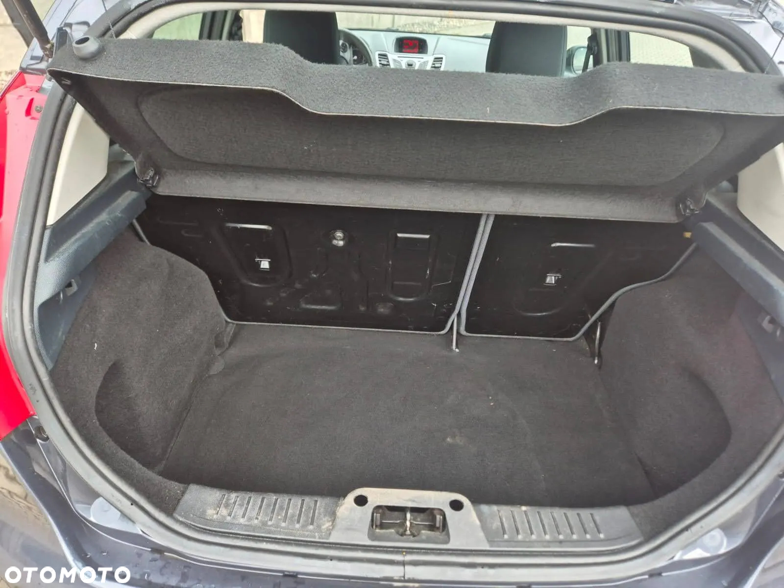 Ford Fiesta - 23