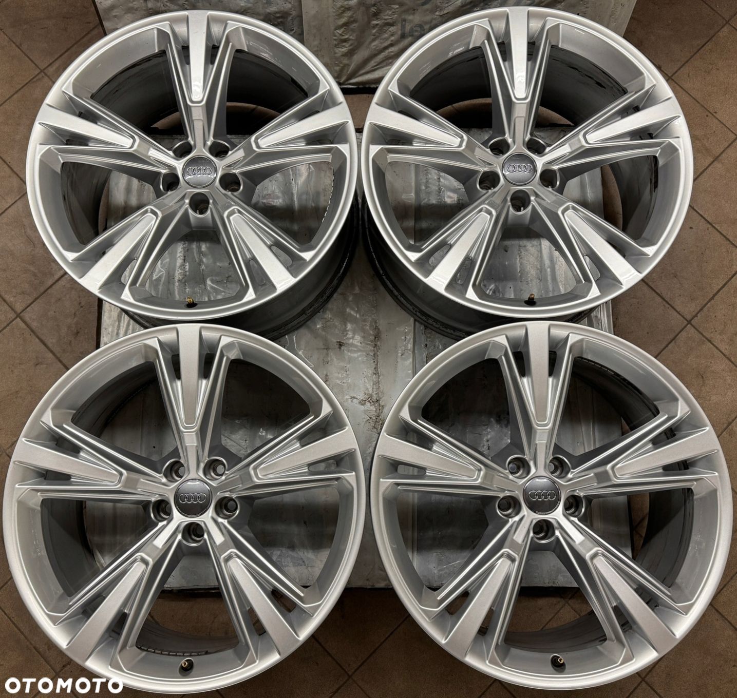Felgi Audi SQ8 Q8 10J 21cali ET20 204 - 1