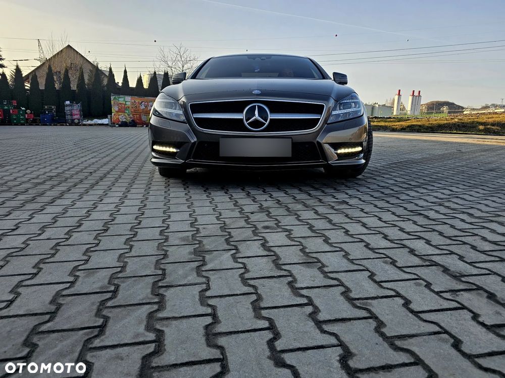 Mercedes-Benz CLS 350 CDI 4-Matic BlueEff - 17