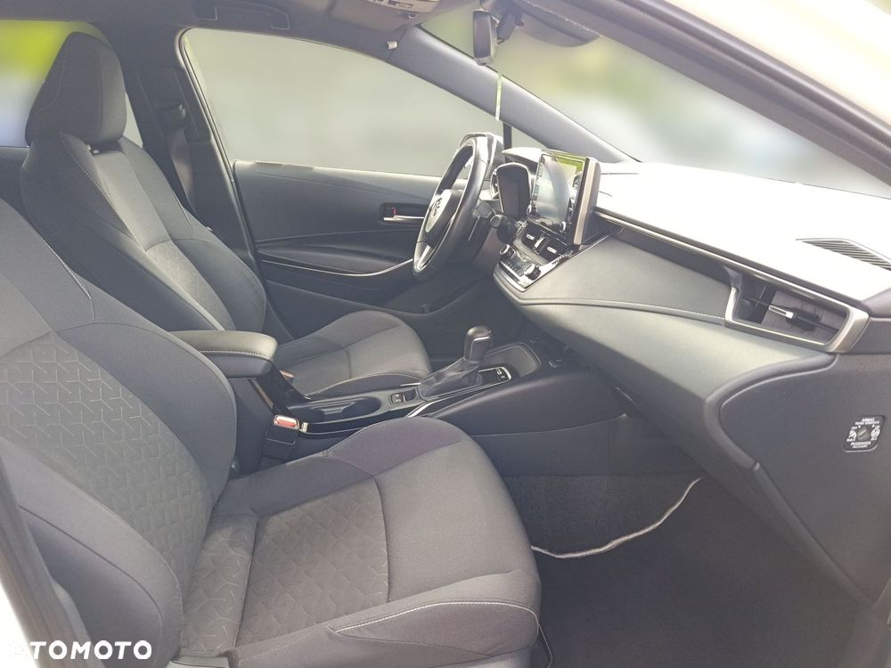 Toyota Corolla 2.0 Hybrid Comfort - 10