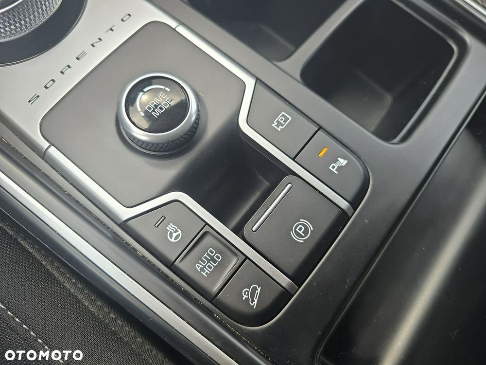 Kia Sorento - 30