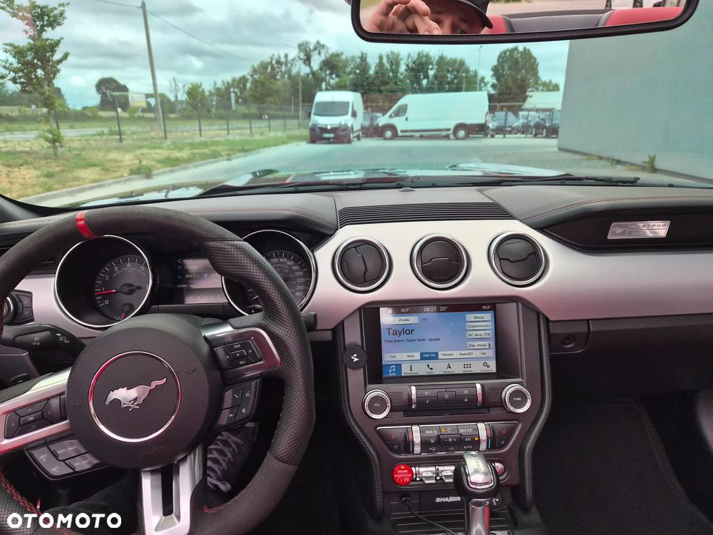 Ford Mustang - 10