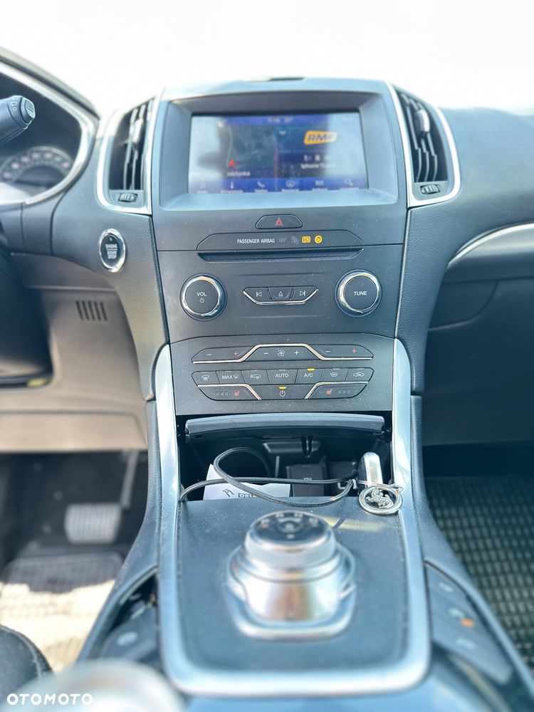 Ford Galaxy 2.0 EcoBlue Titanium - 22
