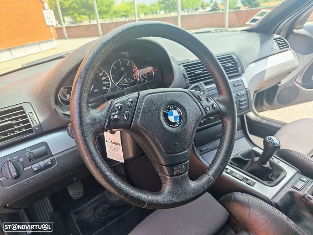 BMW 320 d Touring - 12