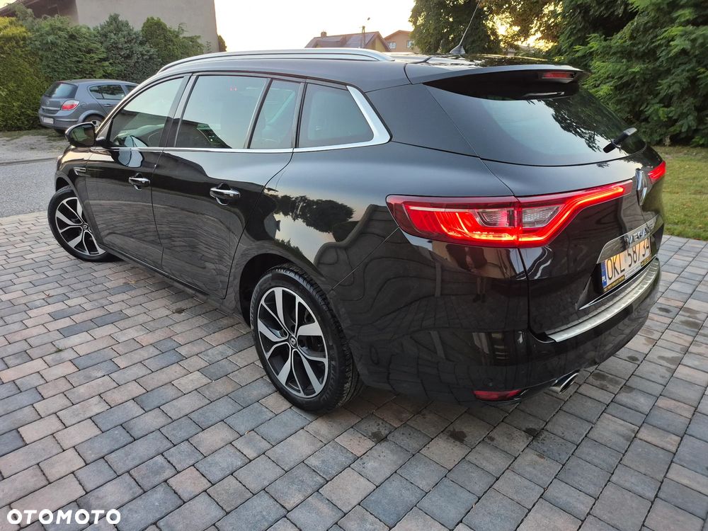 Renault Megane BLUE dCi 150 EDC BOSE EDITION - 4