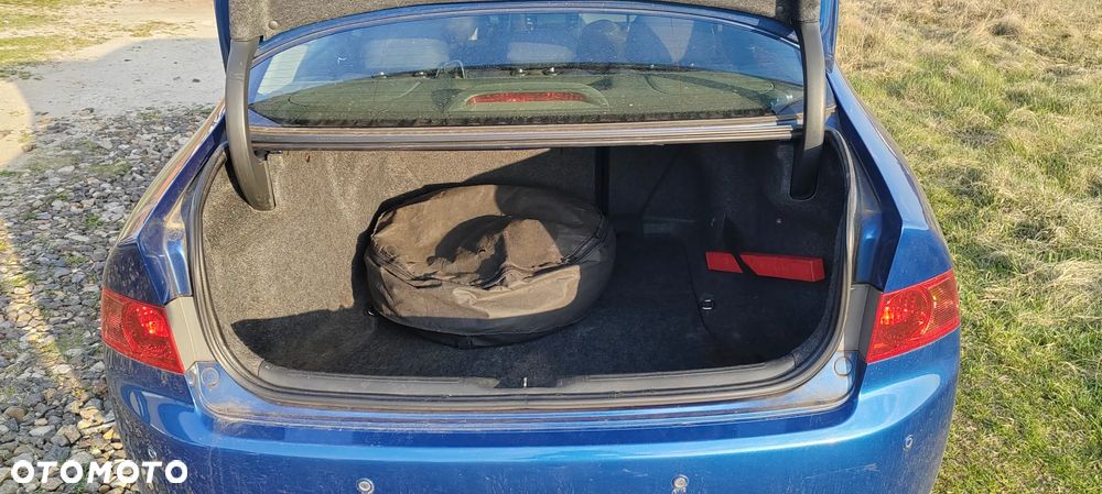 Honda Accord 2.0 Comfort - 8