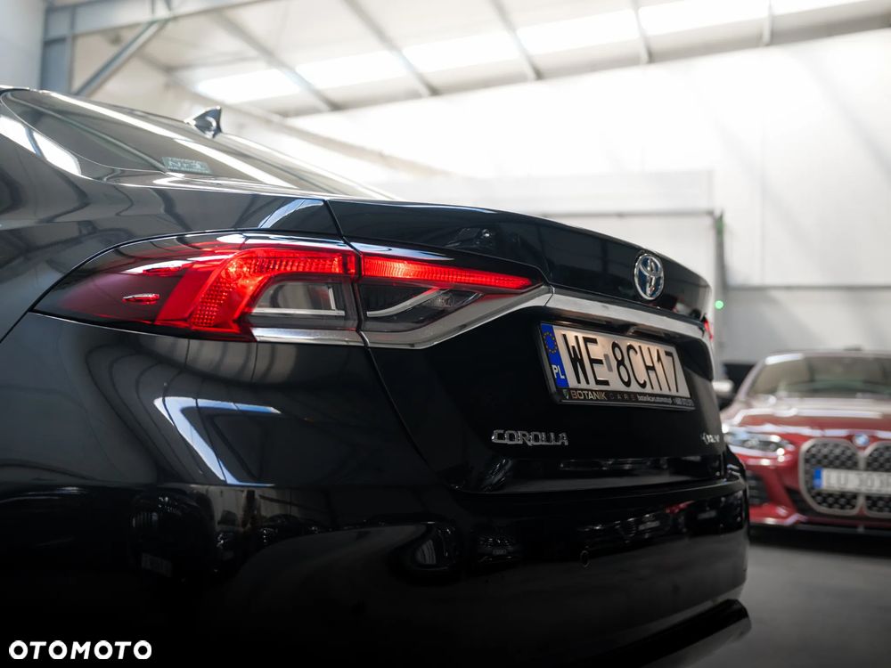 Toyota Corolla 1.8 Hybrid Comfort - 8