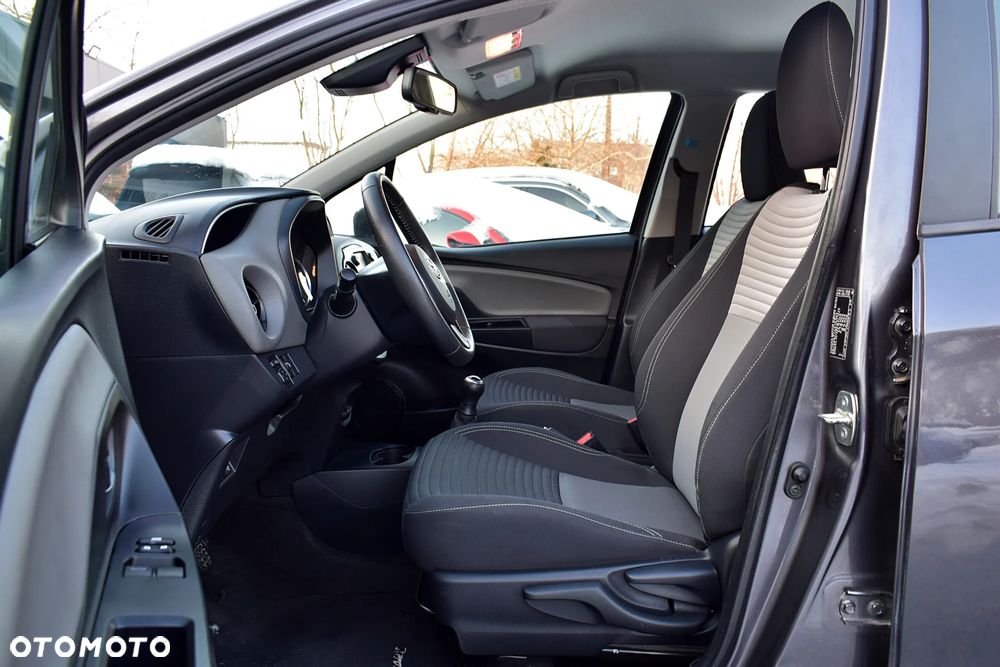 Toyota Yaris - 5