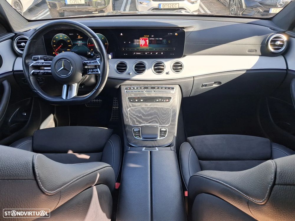 Mercedes-Benz E 220 d AMG Line - 18