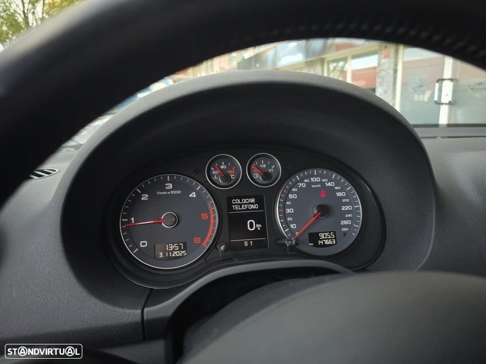 Audi A3 Sportback 1.6 TDI Attraction S-Tronic - 19