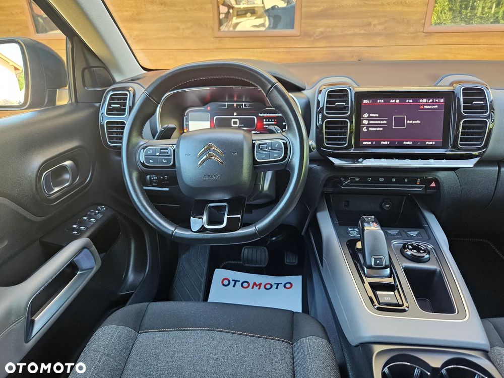Citroën C5 Aircross 1.6 PureTech Live EAT8 - 4