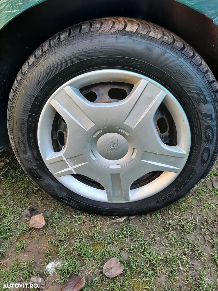 Ford Fiesta 1.4i Ghia - 14