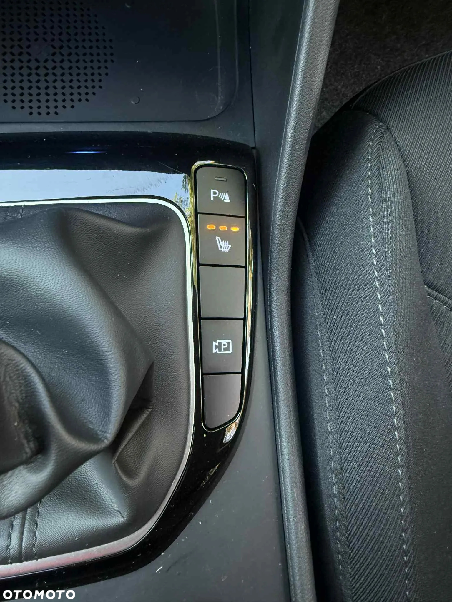Hyundai Tucson 1.6 CRDi Comfort 2WD - 23