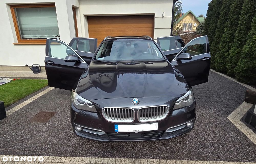 BMW Seria 5 528i xDrive Modern Line - 13
