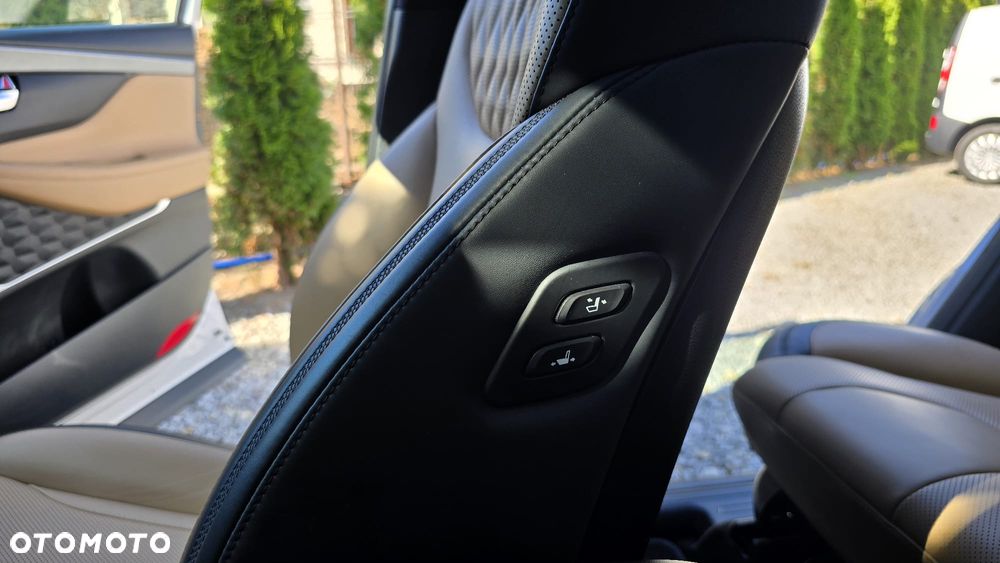 Hyundai Santa Fe 1.6 Plugin-Hybrid 4WD Signature - 16