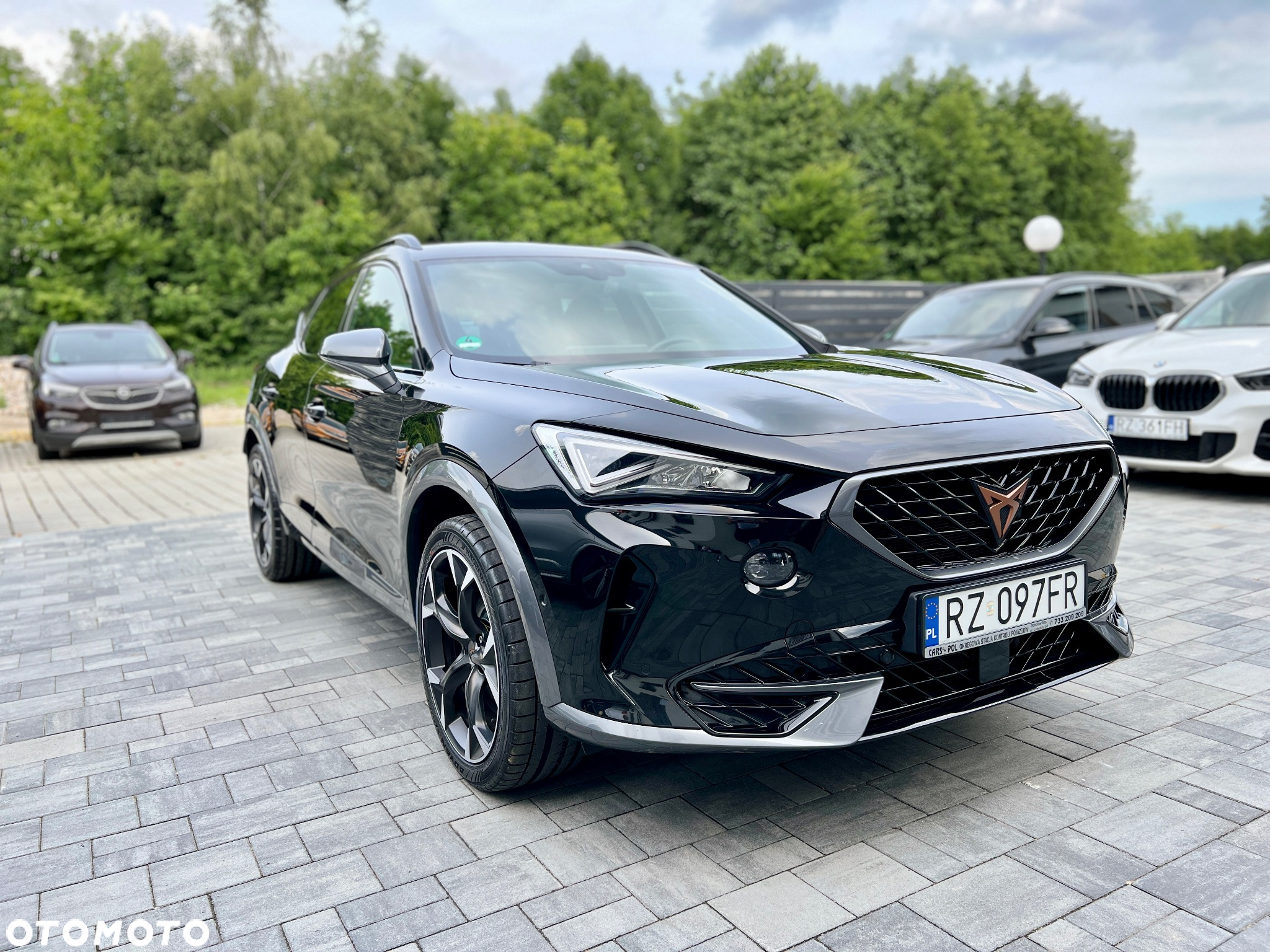 Cupra Formentor VZ 1.4 e-Hybrid DSG - 2
