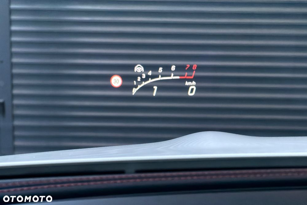 Mercedes-Benz Klasa E AMG 53 4-Matic+ 9G-TRONIC - 14