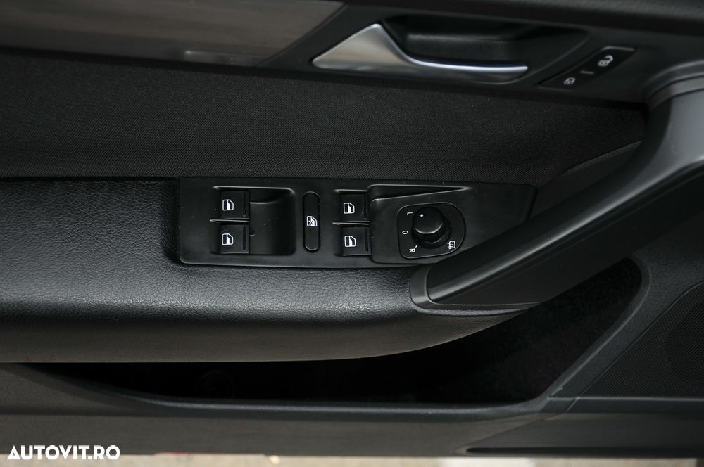Volkswagen Passat - 7