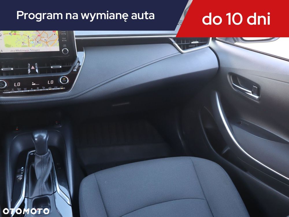 Toyota Corolla - 10