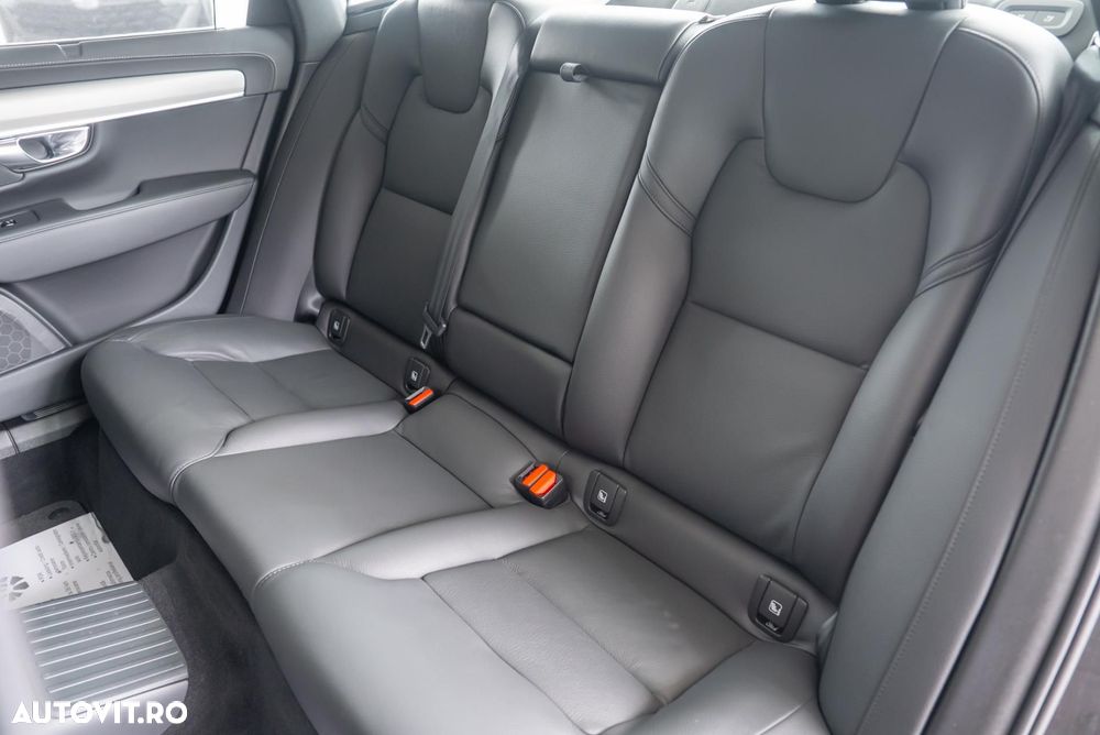 Volvo S90 Recharge T8 AWD Plus Bright - 23