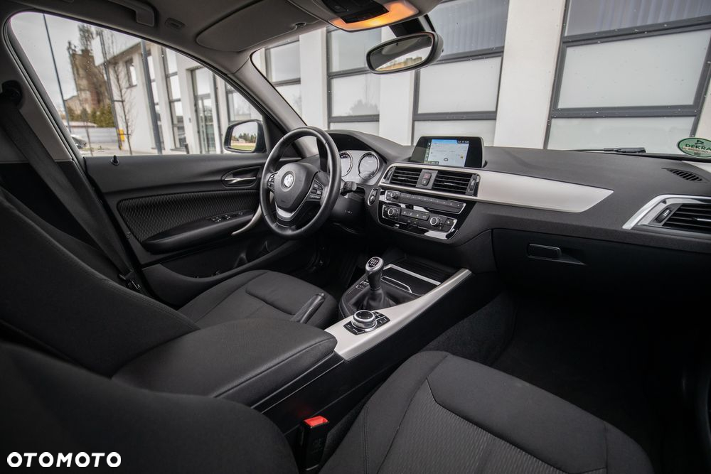 BMW Seria 1 118d - 27