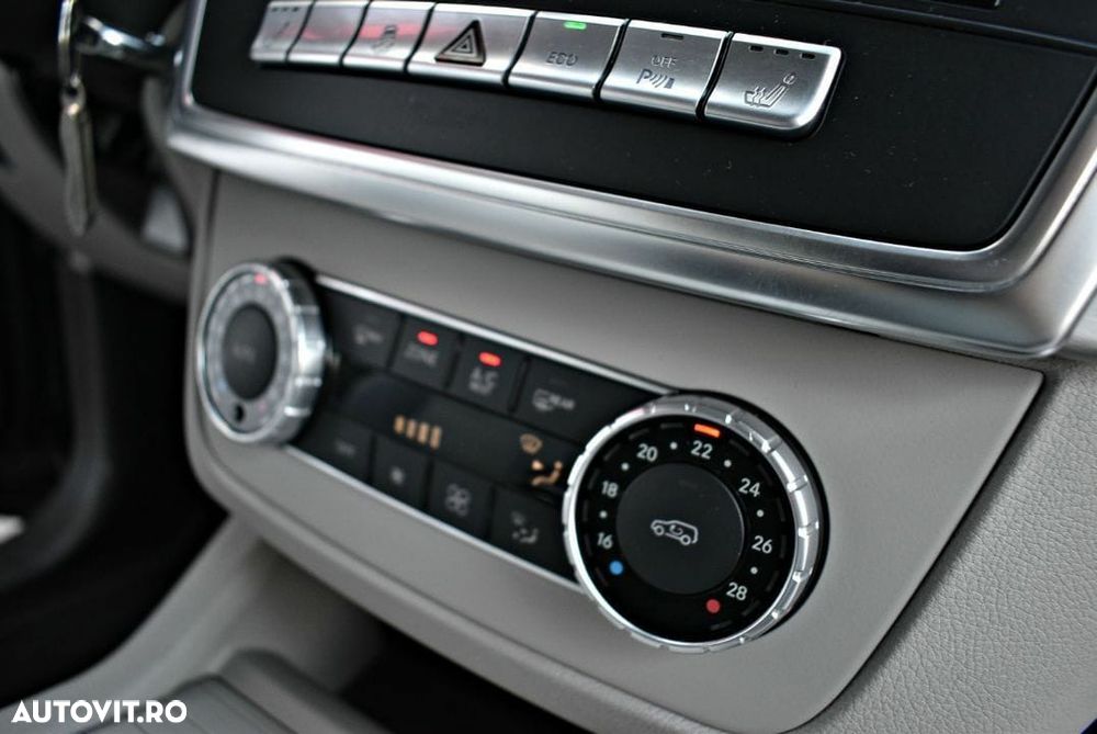 Mercedes-Benz ML 350 BlueTEC 4MATIC Aut - 12