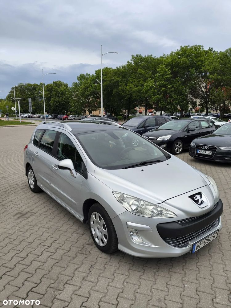 Peugeot 308 1.6 HDi Premium - 1