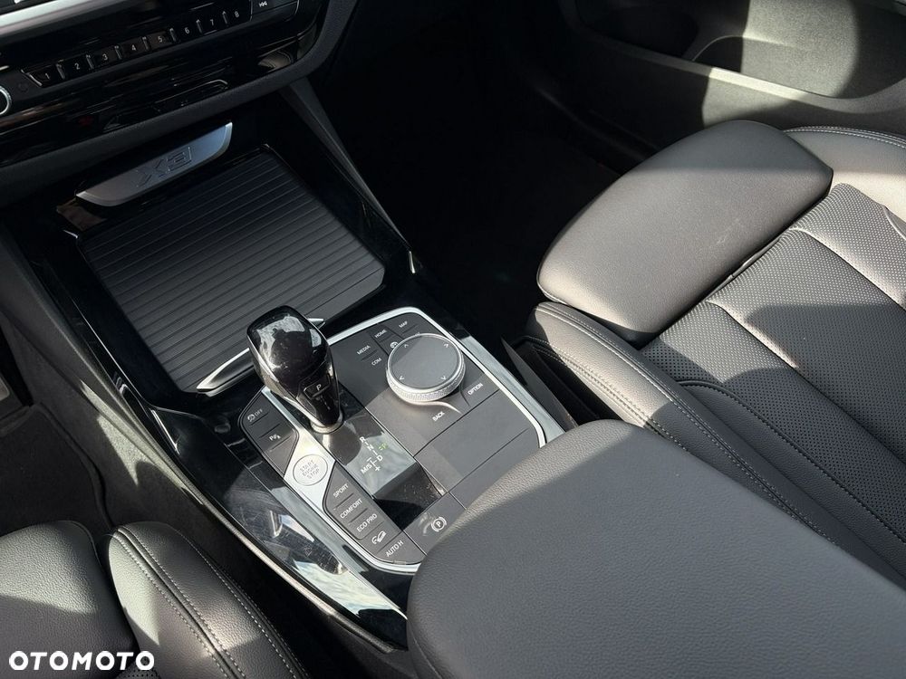 BMW X3 xDrive20d mHEV M Sport sport - 25