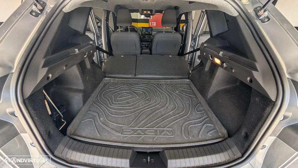 Dacia Duster 1.2 TCe Extreme 4x4 - 27