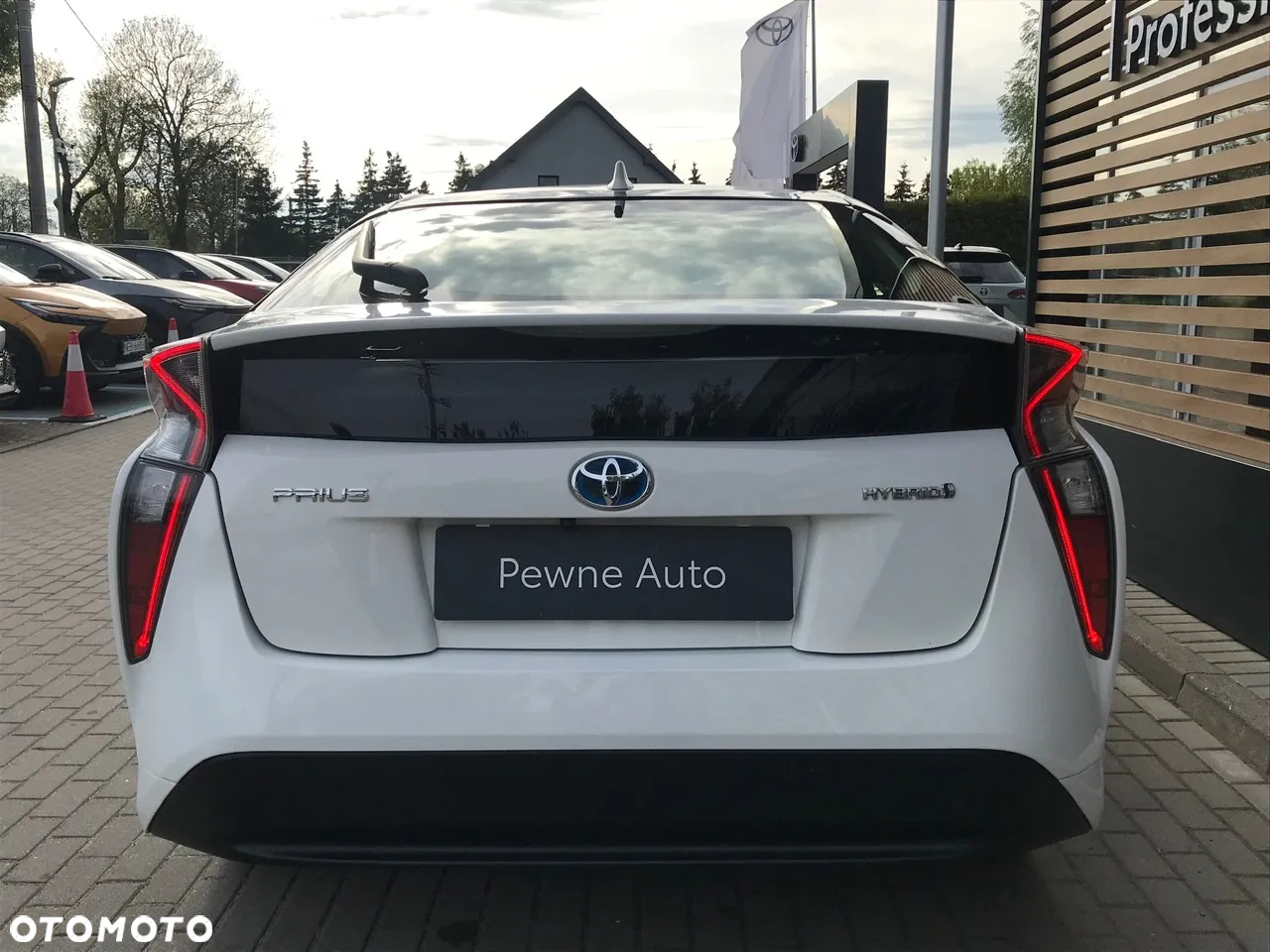 Toyota Prius 1.8 Hybrid Premium - 7
