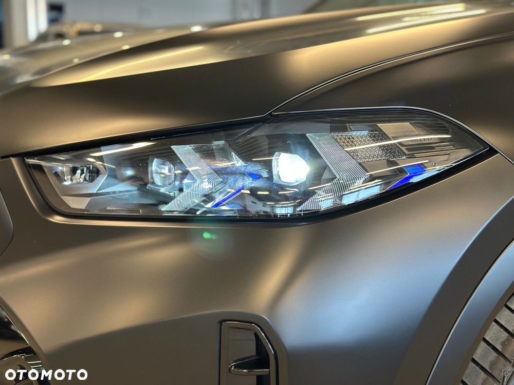 BMW X6 - 29