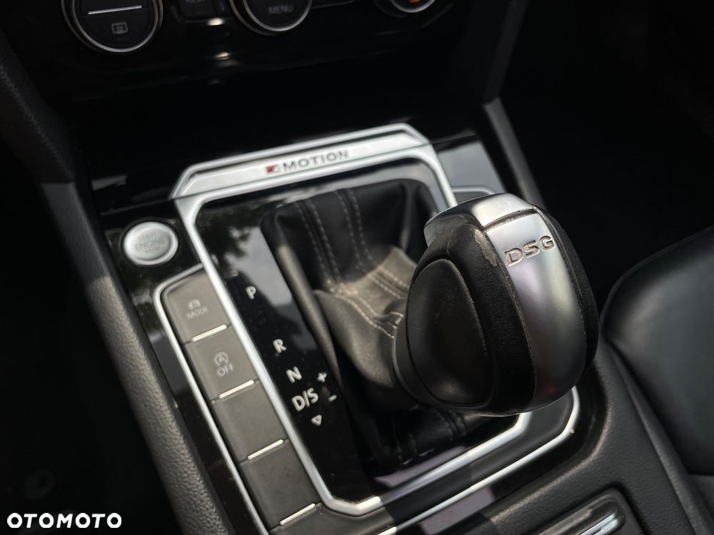 Volkswagen Arteon 2.0 TDI 4Motion SCR R-Line DSG - 29
