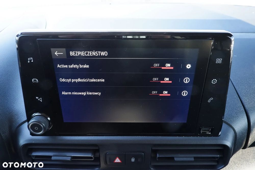 Opel Combo 1.5 D Automatik Start/Stop Innovation - 22