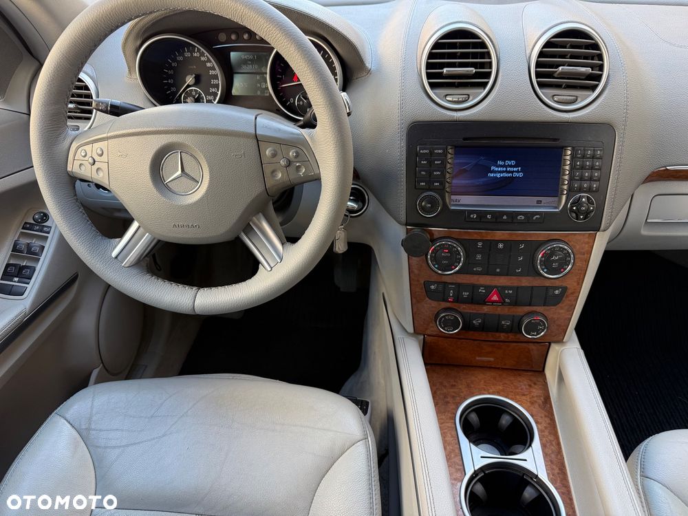 Mercedes-Benz GL 320 CDI 4Matic 7G-TRONIC - 31